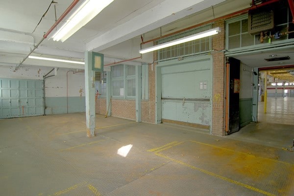 More Photos Of 35 Optical Dr, Southbridge Warehouse For Sale