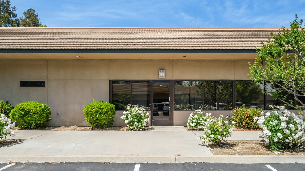 More Photos Of 7339 N 1st St, Fresno Office For Lease