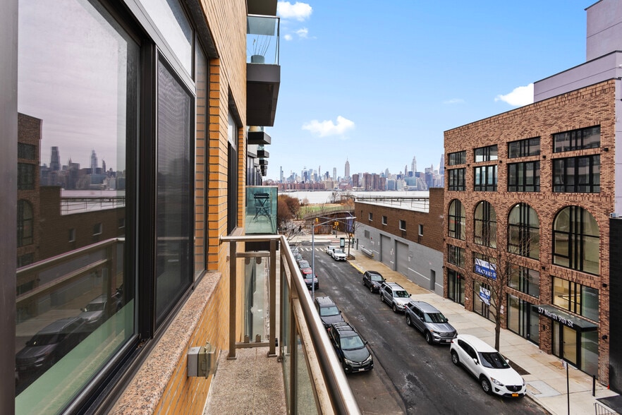 More Photos Of 62 N 9th St, Brooklyn Apartments For Lease