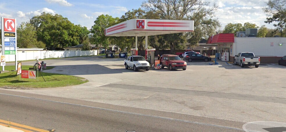 More Photos Of 1606 Shepard Ln, Intercession City Convenience Store For Sale