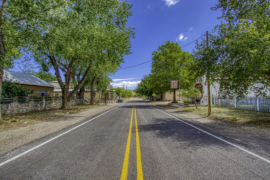 More Photos Of 10697 Highway 152, Hillsboro Storefront Retail Residential For Sale