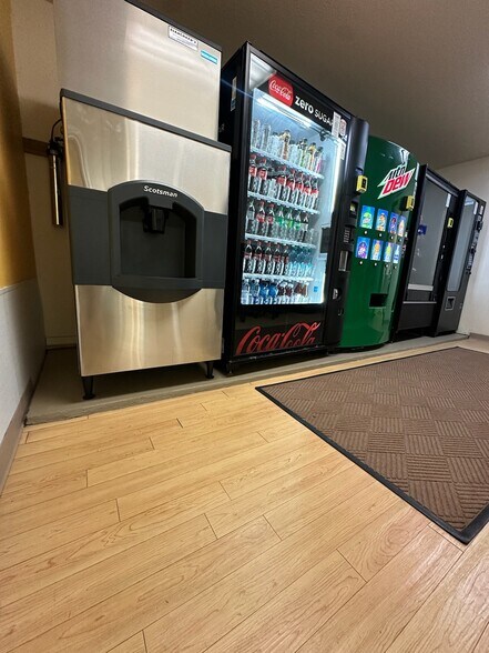 More Photos Of 111 Cajun Way, Amelia Hospitality For Sale