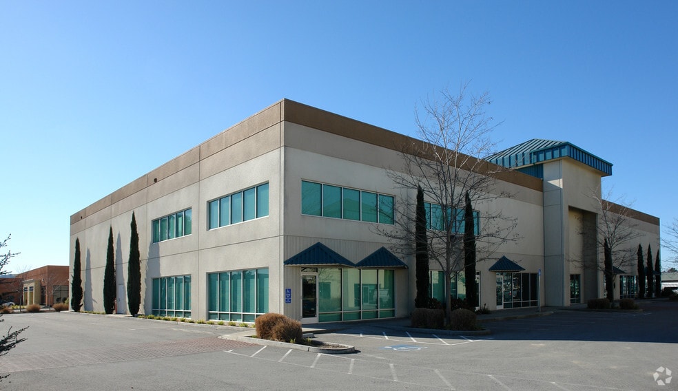 Primary Photo Of 850 Lindberg Ln, Petaluma Office For Lease