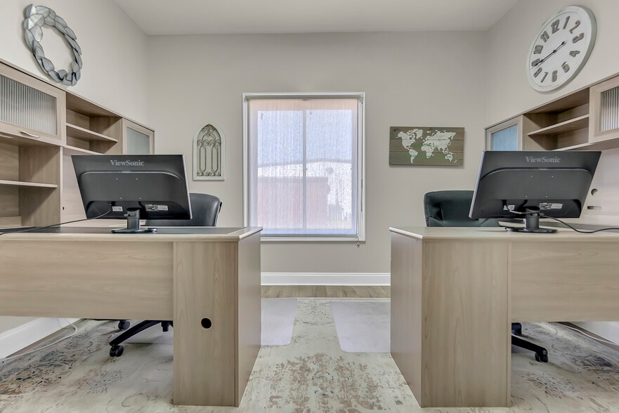 More Photos Of 1501 US Highway 19 S, Leesburg Office For Sale