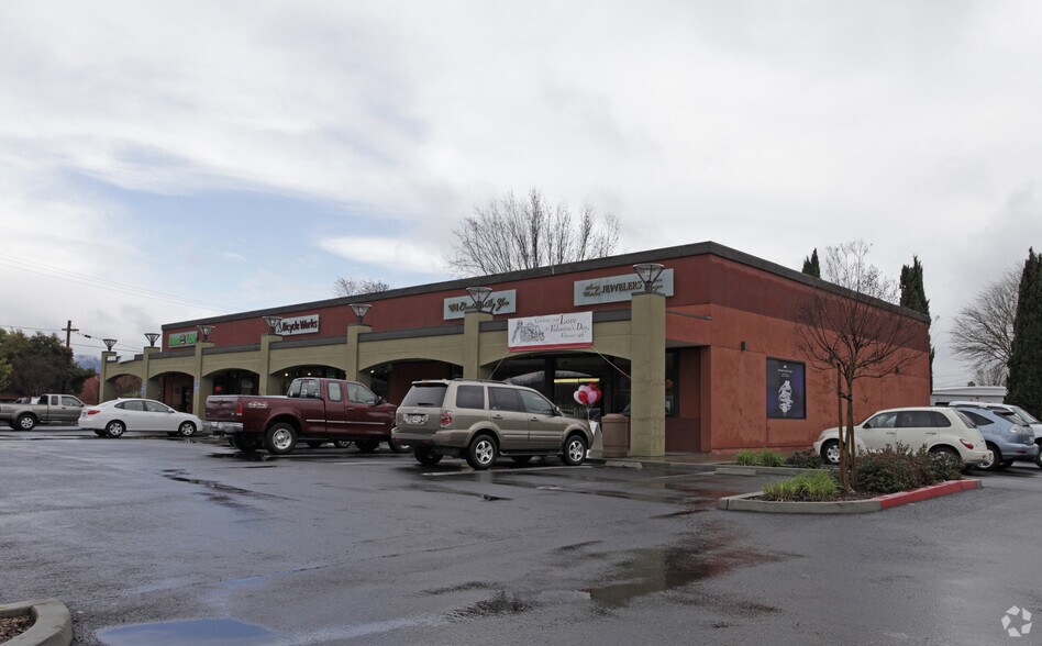 More Photos Of 3385 Solano Ave, Napa Unknown For Lease