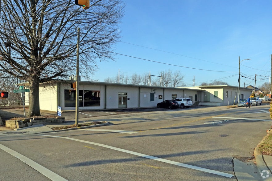 More Photos Of 301 W Cabarrus St, Raleigh Flex For Lease