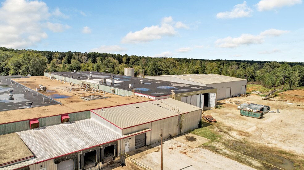 More Photos Of 13343 Interstate 20 E, Tyler Warehouse For Lease