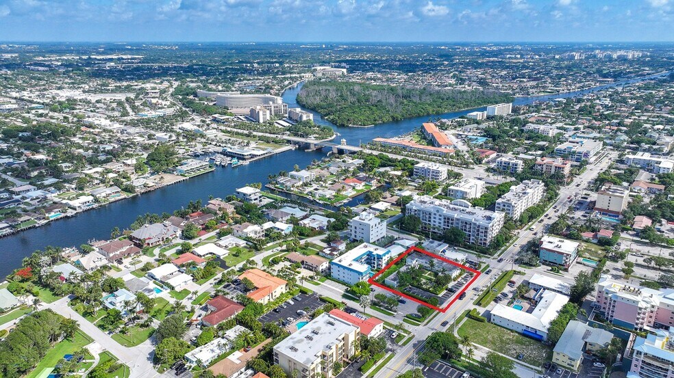 More Photos Of 233 SE 20th Ave, Deerfield Beach Apartments For Sale