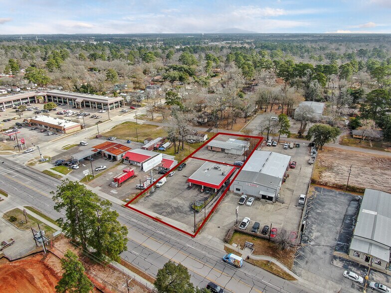 More Photos Of 1612 N Frazier St, Conroe Fast Food For Lease