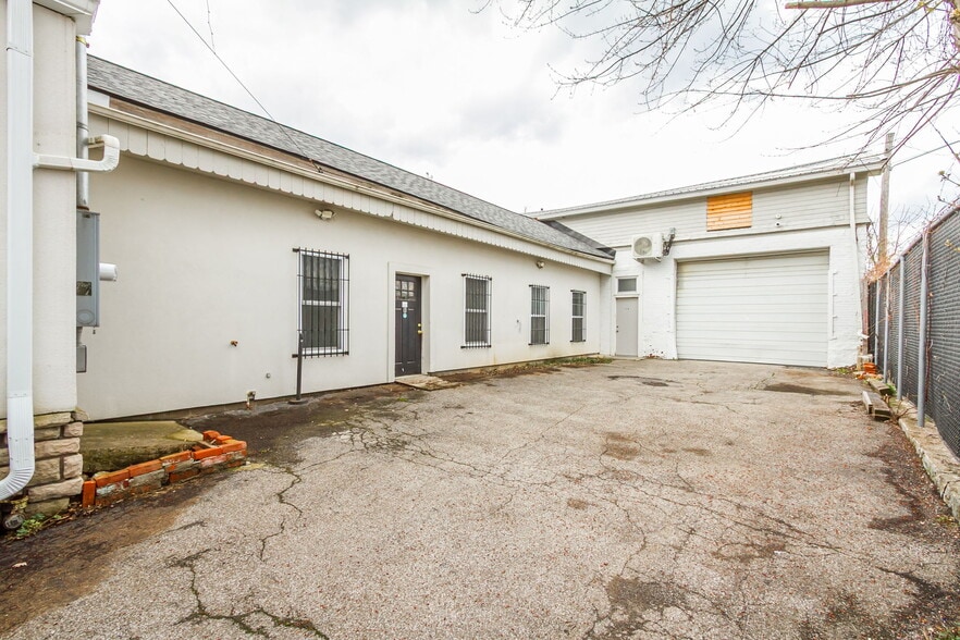 More Photos Of 64 Spencer St, Rochester Loft Creative Space For Sale