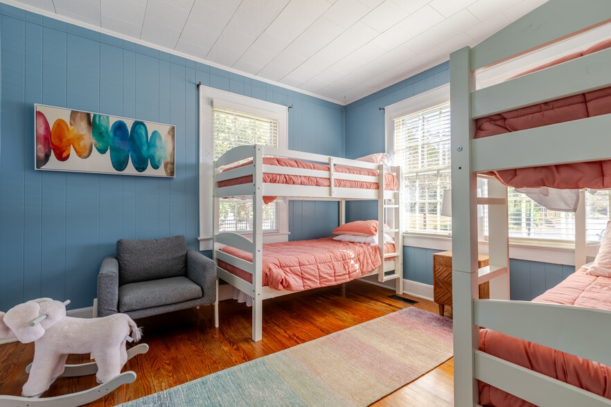 More Photos Of 133 Academy St, Fort Mill Specialty For Sale