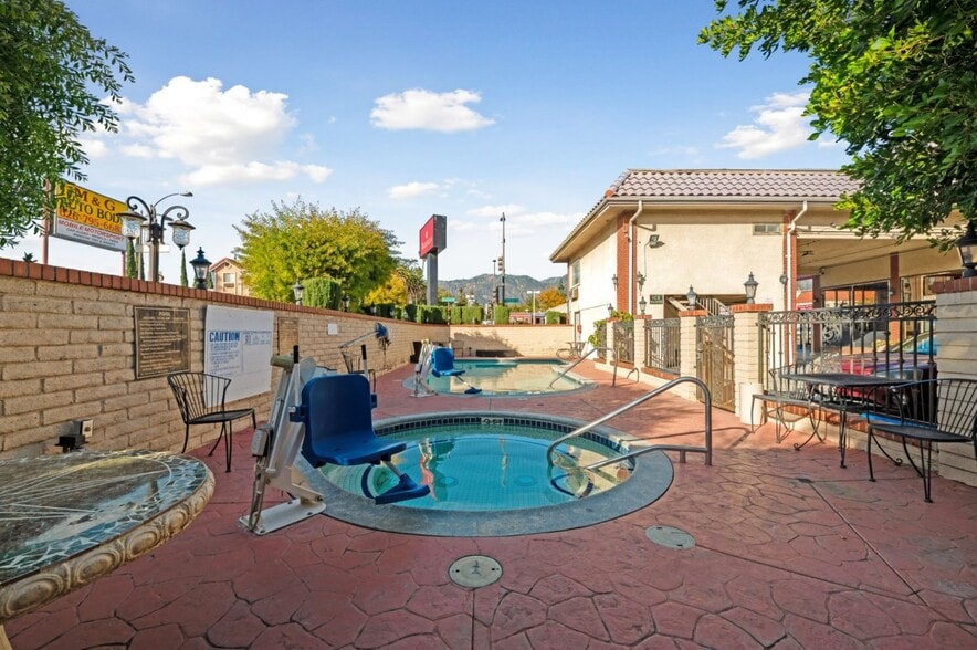 More Photos Of 2156 E Colorado Blvd, Pasadena Hotel For Sale