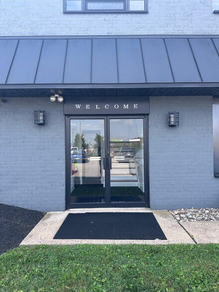 More Photos Of 1744 Sumneytown Pike, Lansdale Office For Lease