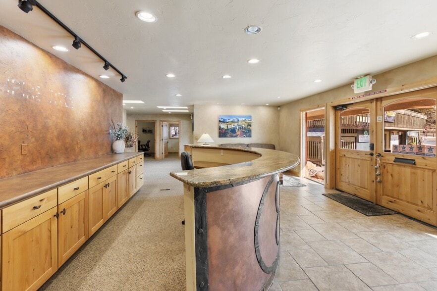 More Photos Of 350 N Pine St, Woodland Park Medical For Sale