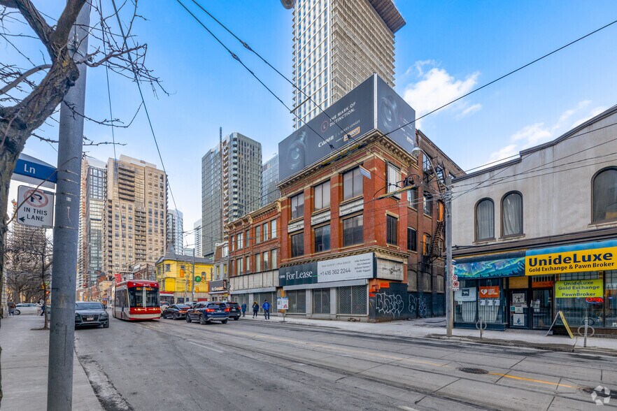 More Photos Of 119 Church St, Toronto General Retail For Lease