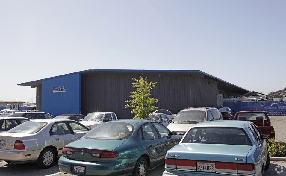 More Photos Of 2348 Industrial Pky W, Hayward Truck Terminal For Sale