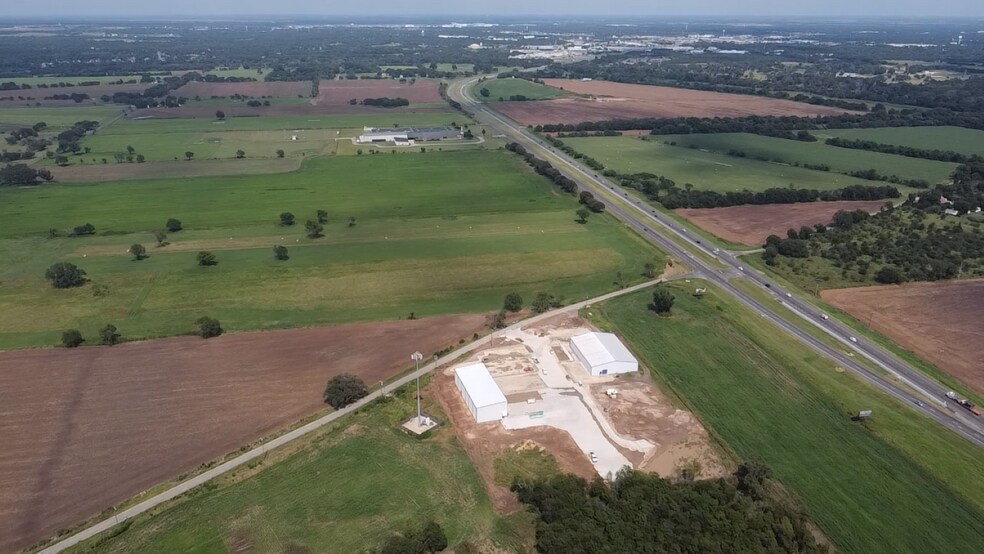 More Photos Of 4800 Carson Ln, Waco Industrial For Lease