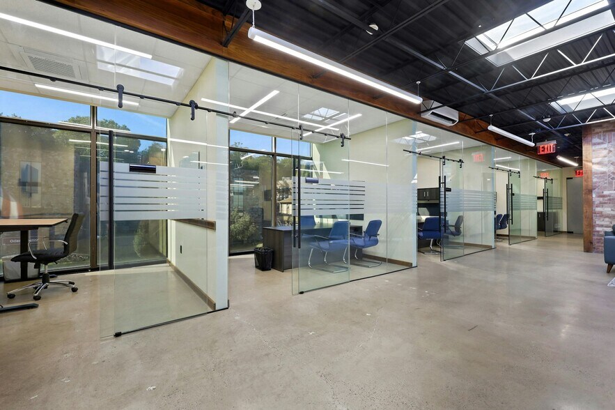 More Photos Of 85 Orient Way, Rutherford Loft Creative Space For Lease