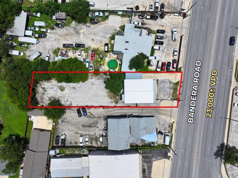 More Photos Of 1278 Bandera Rd, San Antonio General Retail For Sale