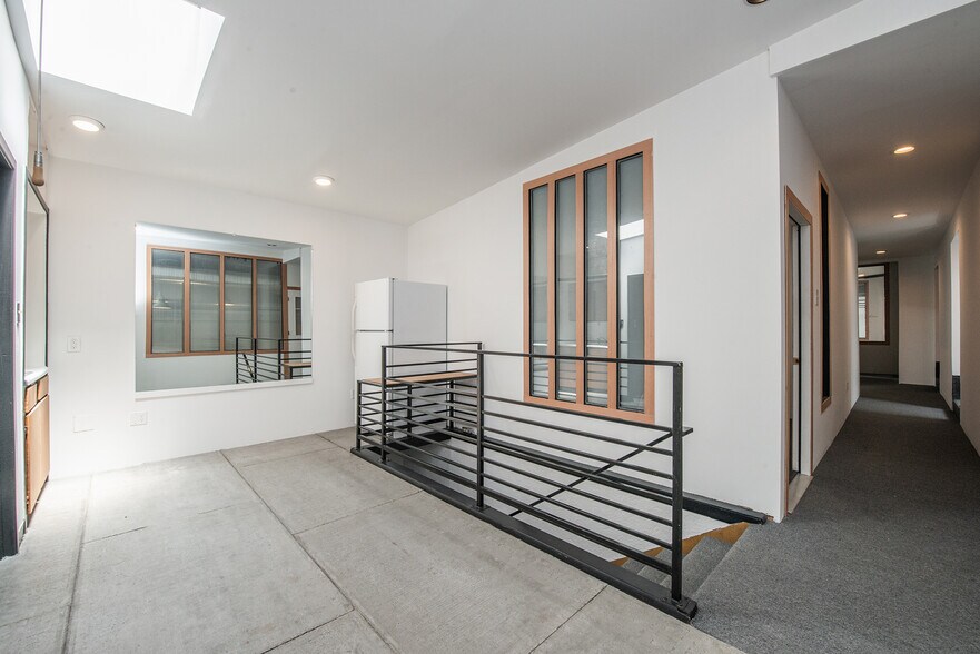 More Photos Of 577 Shotwell St, San Francisco General Retail For Sale
