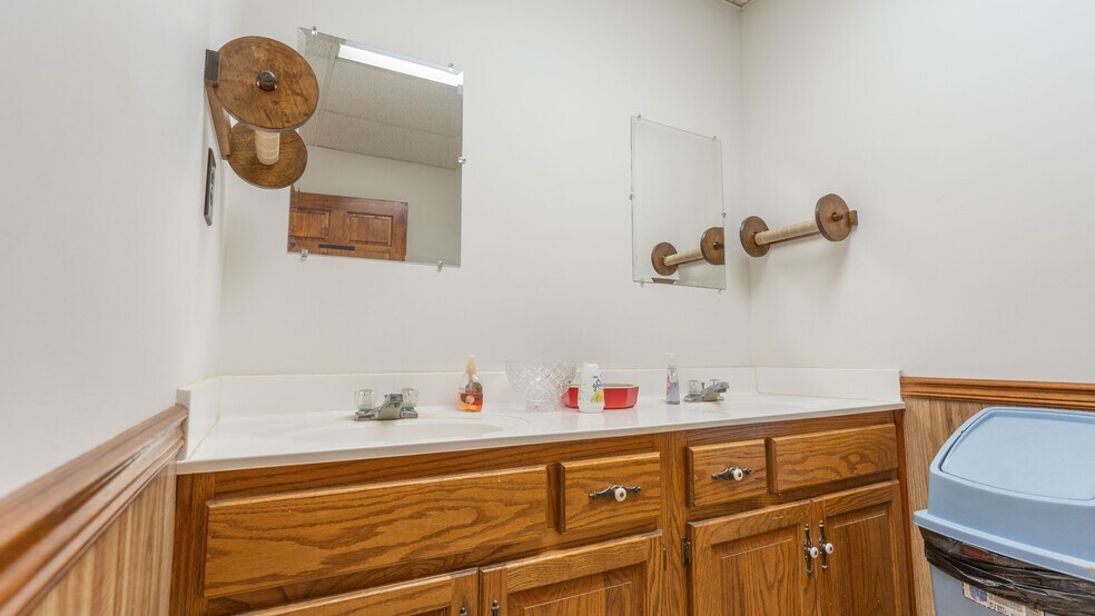 More Photos Of 11708 GA Highway 24 W, Sandersville Warehouse For Sale