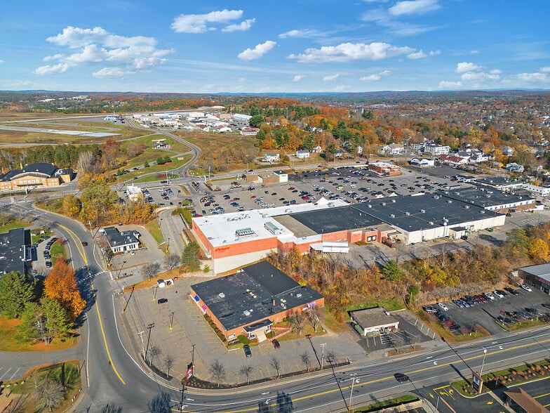 More Photos Of 219 Capitol St, Augusta Office For Lease