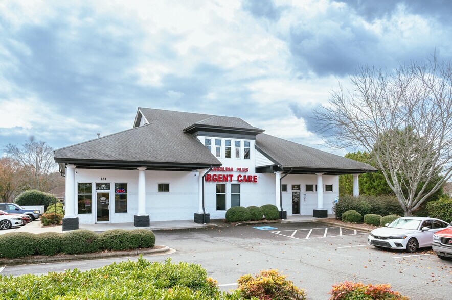 More Photos Of 231 S Herlong Ave, Rock Hill Medical For Lease