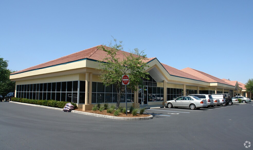 More Photos Of 13650-13710 Metropolis Ave, Fort Myers Unknown For Lease