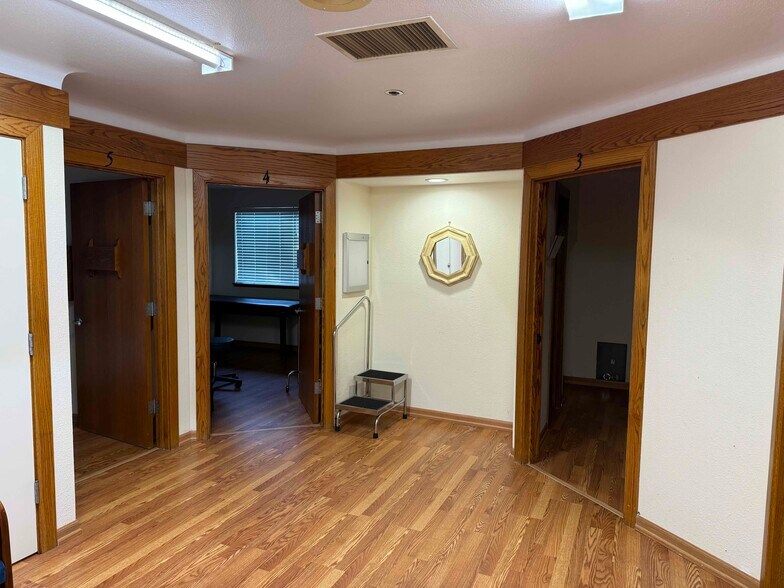 More Photos Of 337 El Dorado St, Monterey Office For Lease