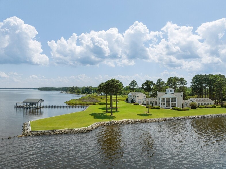 More Photos Of 220 Pungo Shores, Belhaven Lodge Meeting Hall For Sale