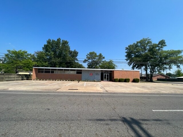 Primary Photo Of 807 Hudson Ln, Monroe Office For Sale