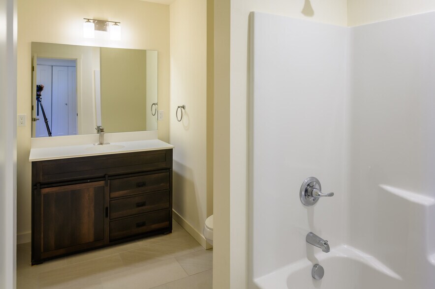 More Photos Of 1315 Pinkard, Prineville Multifamily For Sale