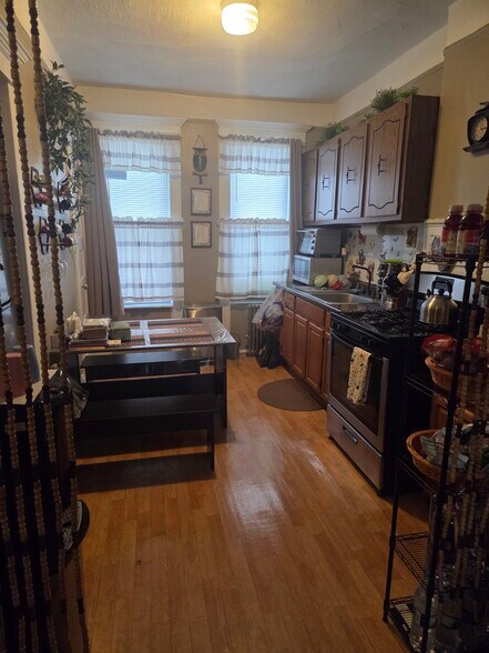 More Photos Of 1858 Cornelia St, Ridgewood Apartments For Sale