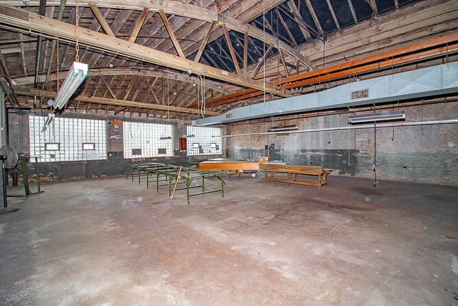 More Photos Of 4244-4250 N Elston Ave, Chicago Warehouse For Lease