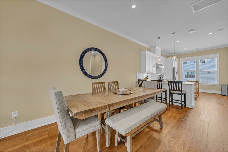 More Photos Of 162 Dugger Ln, Wilmington Apartments For Sale