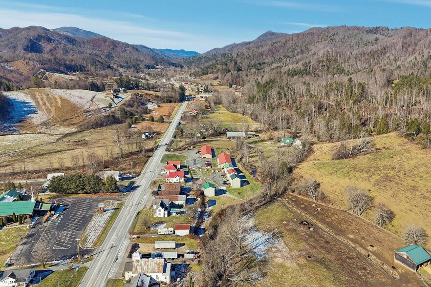 More Photos Of 107 Eddie Ln, Roan Mountain Land For Sale