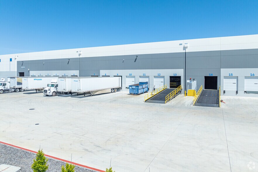 More Photos Of 2925 Ramco St, West Sacramento Unknown For Sale