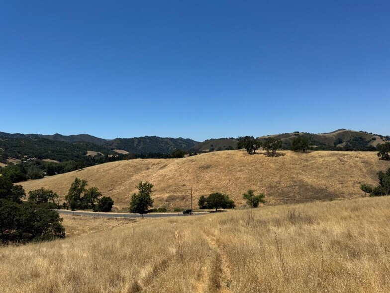 More Photos Of 0 W San Martin Ave, San Martin Land For Sale