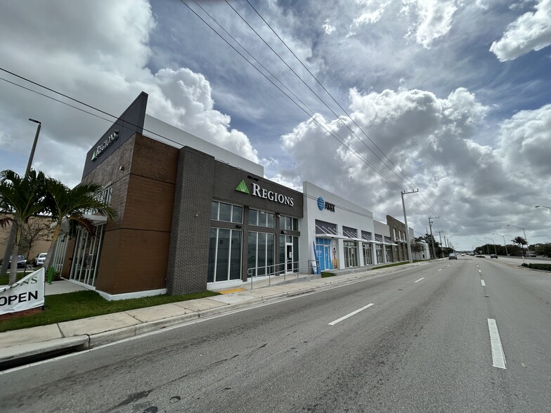 More Photos Of 2899 W Fourth Ave, Hialeah Restaurant For Lease