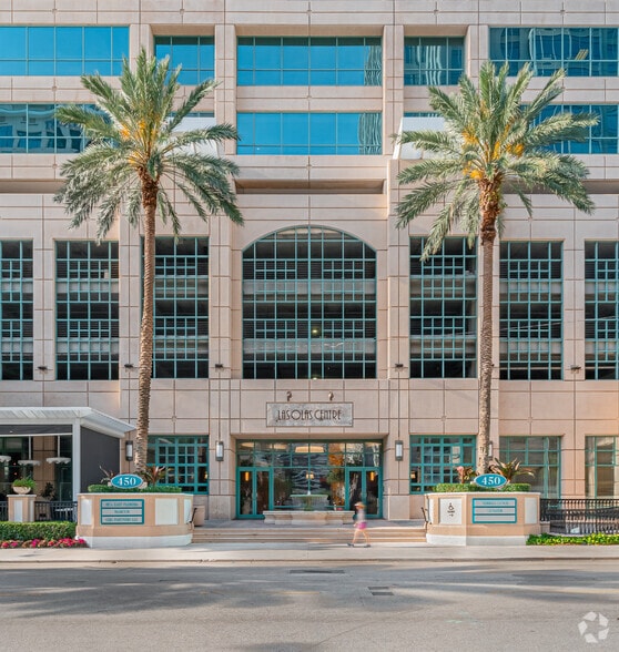 More Photos Of 450 E Las Olas Blvd, Fort Lauderdale Office For Lease