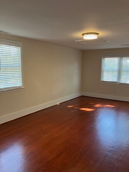 More Photos Of 513 Savannah Hwy, Charleston Medical For Lease