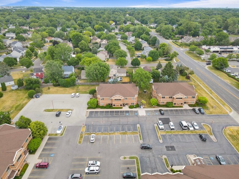 More Photos Of 1N131 County Farm Rd, Winfield Office For Sale