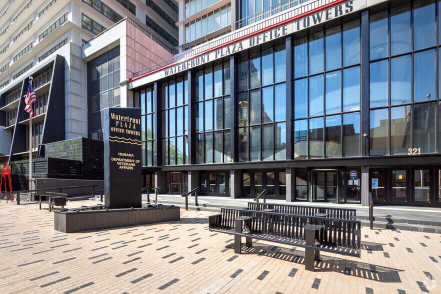 More Photos Of 325 W Main St, Louisville Unknown For Lease