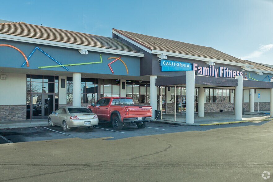 More Photos Of 7700 Sunrise Blvd, Citrus Heights Unknown For Lease