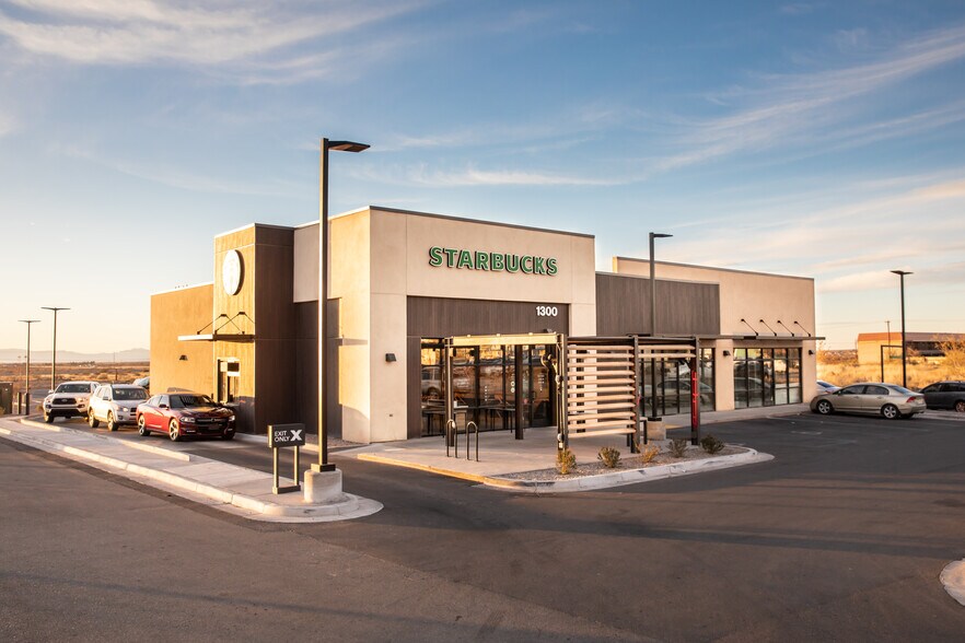 More Photos Of 1300 S White Sands Blvd, Alamogordo Storefront For Sale