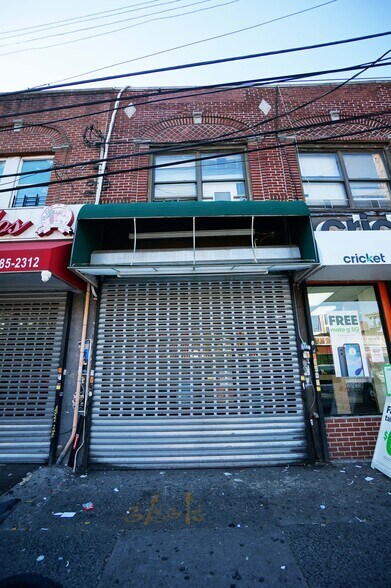 More Photos Of 40-18 Junction Blvd, Flushing Storefront Retail Residential For Lease