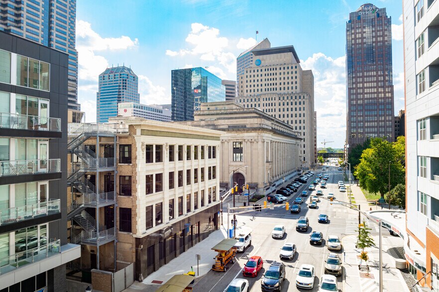 More Photos Of 241 N Pennsylvania St, Indianapolis Loft Creative Space For Lease