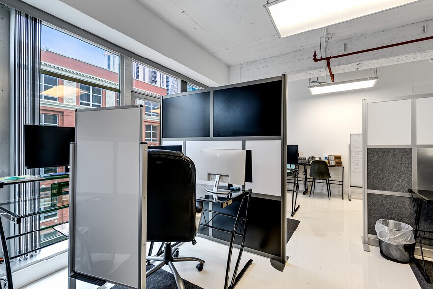 More Photos Of 14 NE 1st Ave, Miami Office For Sale