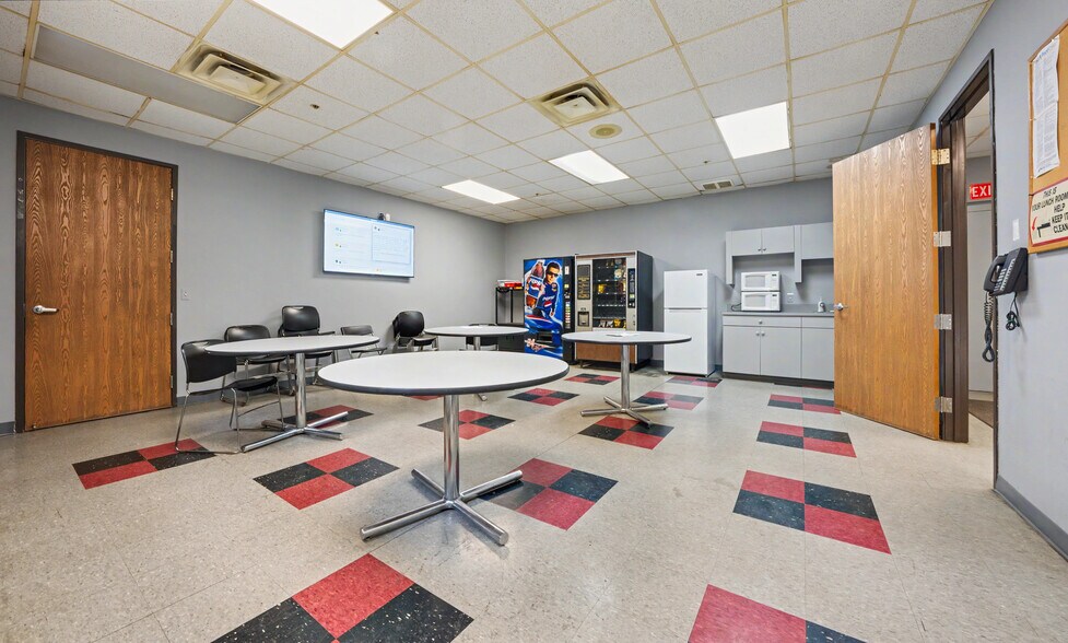 More Photos Of 51214 Industrial Dr, Macomb Warehouse For Sale
