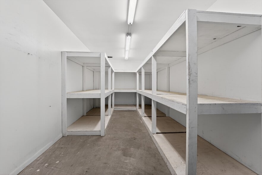 More Photos Of 2434 Etring Ave, Corpus Christi Unknown For Lease